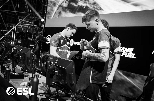 夺牌之旅 夺牌之旅