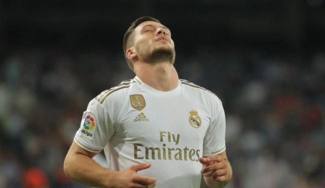 帮助球员在 帮助球员在