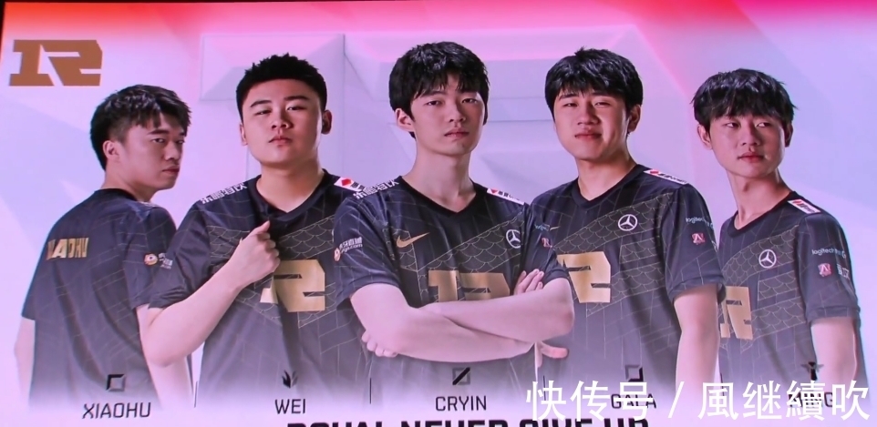 球员与草根 球员与草根