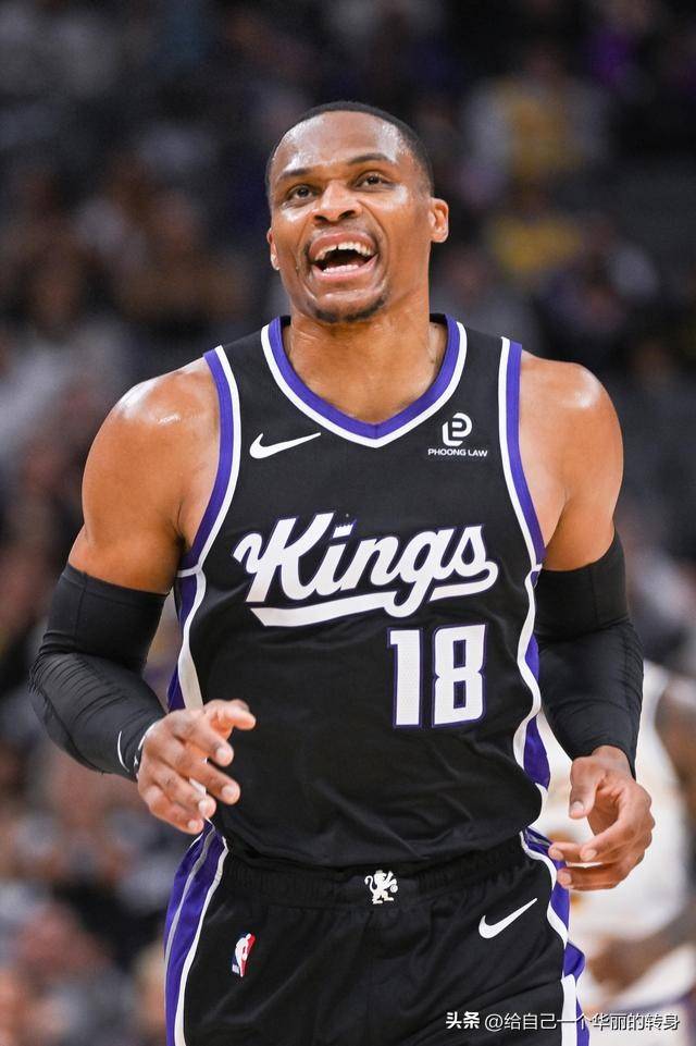 詹姆斯30 詹姆斯30