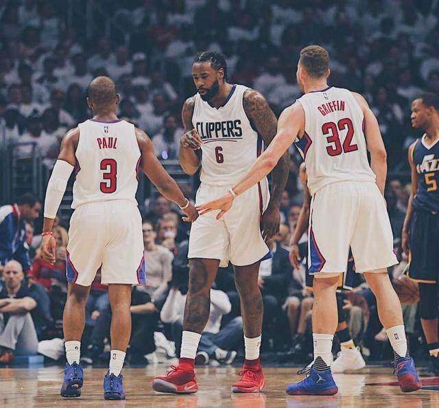 向全世界的 向全世界的