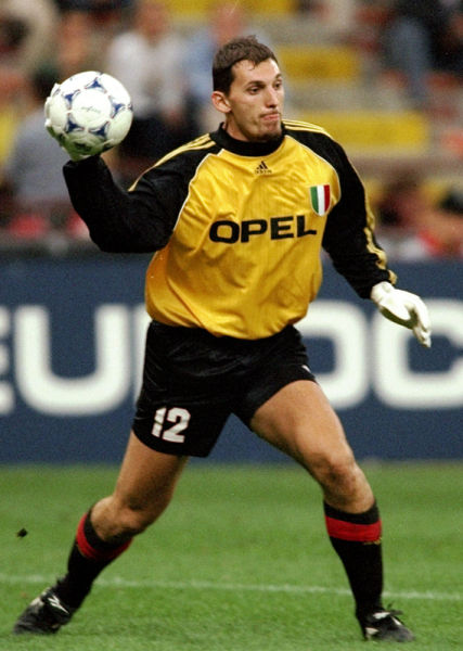 更容易赢 更容易赢