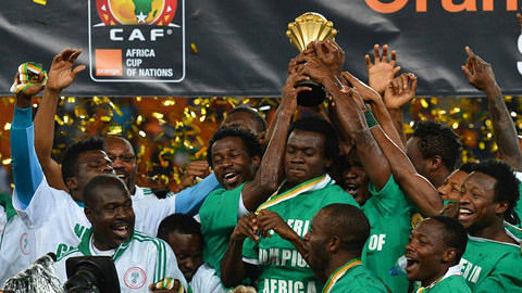 它不是自嘲 它不是自嘲